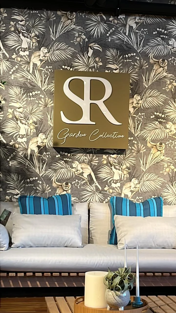 Proyecto Tienda Sierra y Todeschini - Comercial